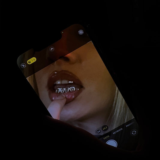 🔮 The Future of Tooth Gems and Grillz: What’s Next for 2026 and Beyond